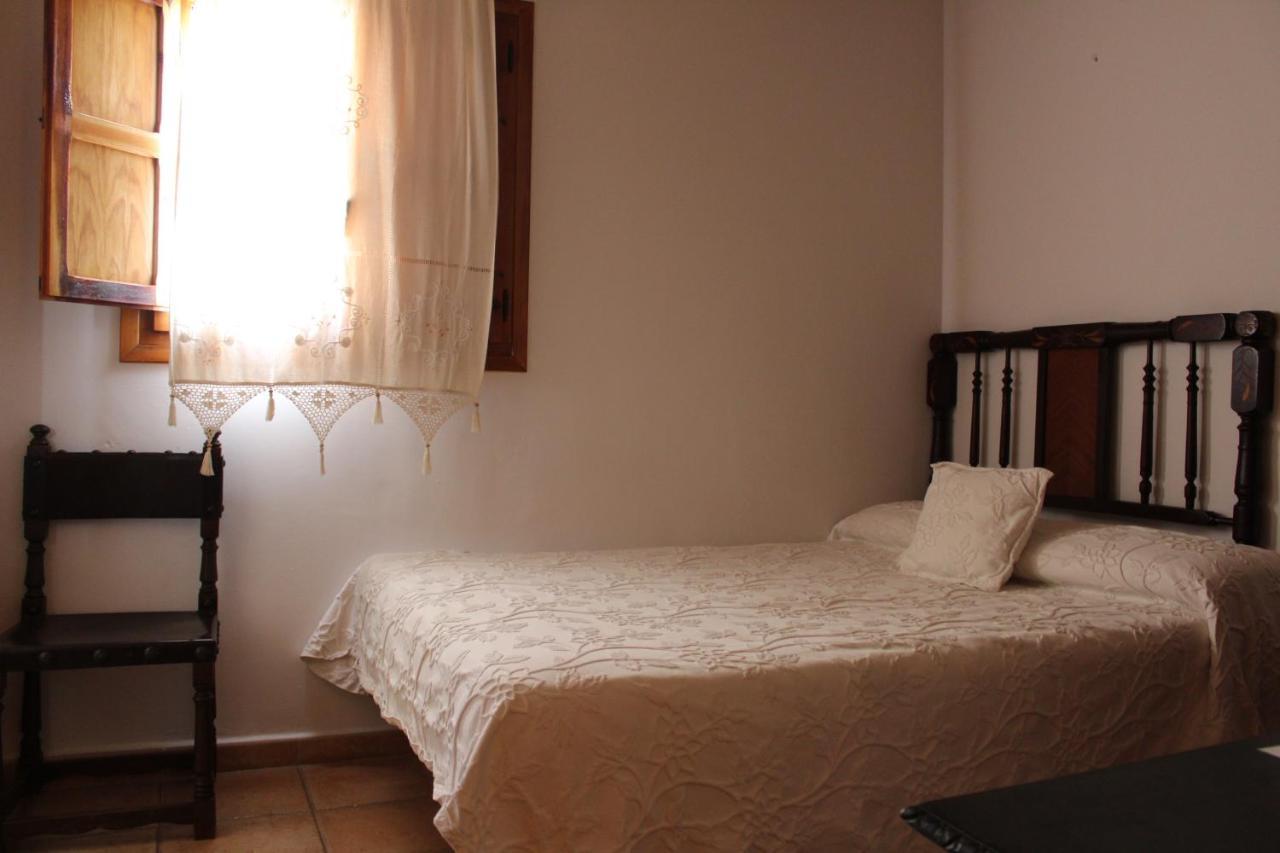 Hotel La Villa Requena Kültér fotó